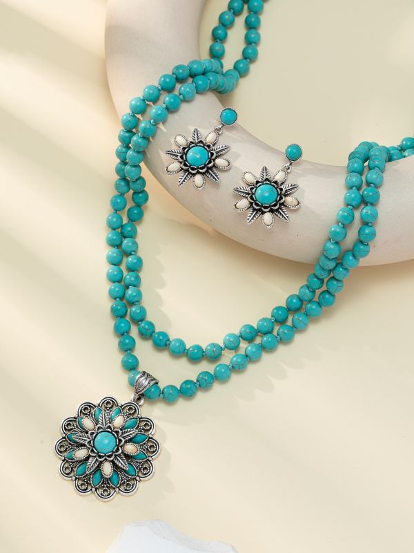 Western-style Loose Turquoise Bead Necklace With Electroplating